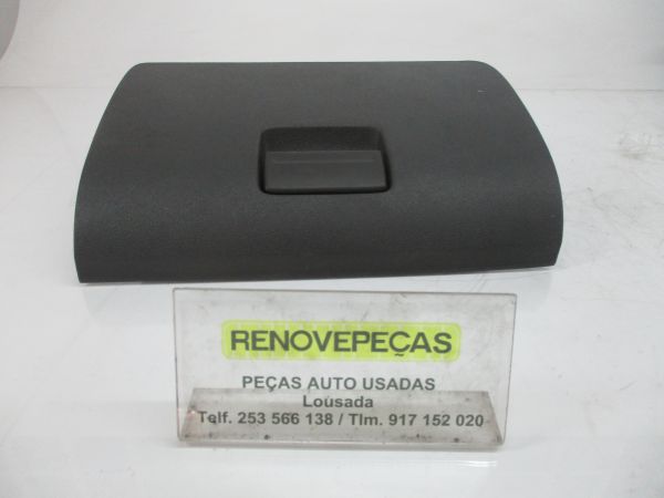 Porta luvas FORD Focus II (DA_)
