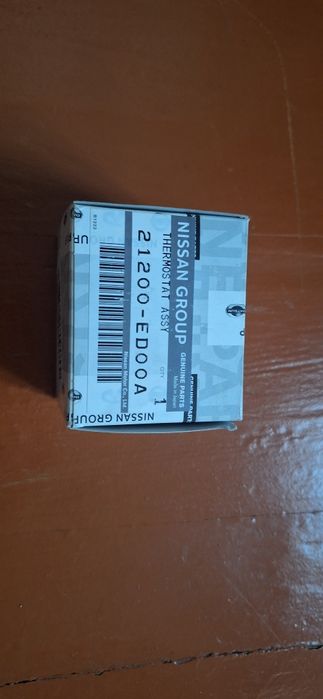 21200ED00A Nissan / Infiniti Термостат