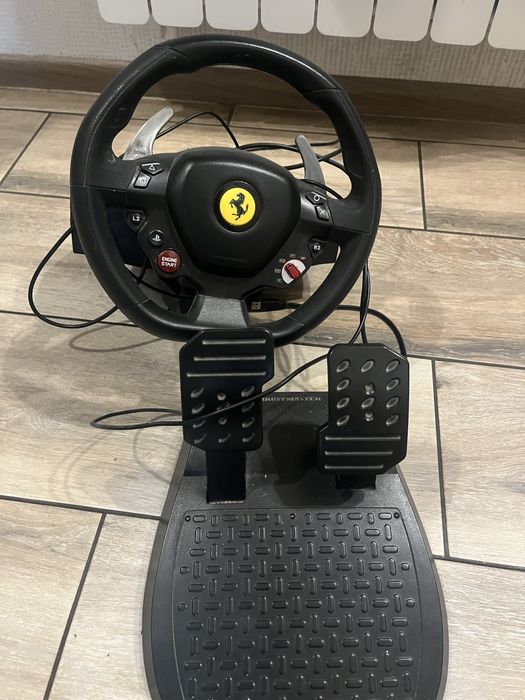 Thrumaster T80 RW ferrari 488 GBT PS4