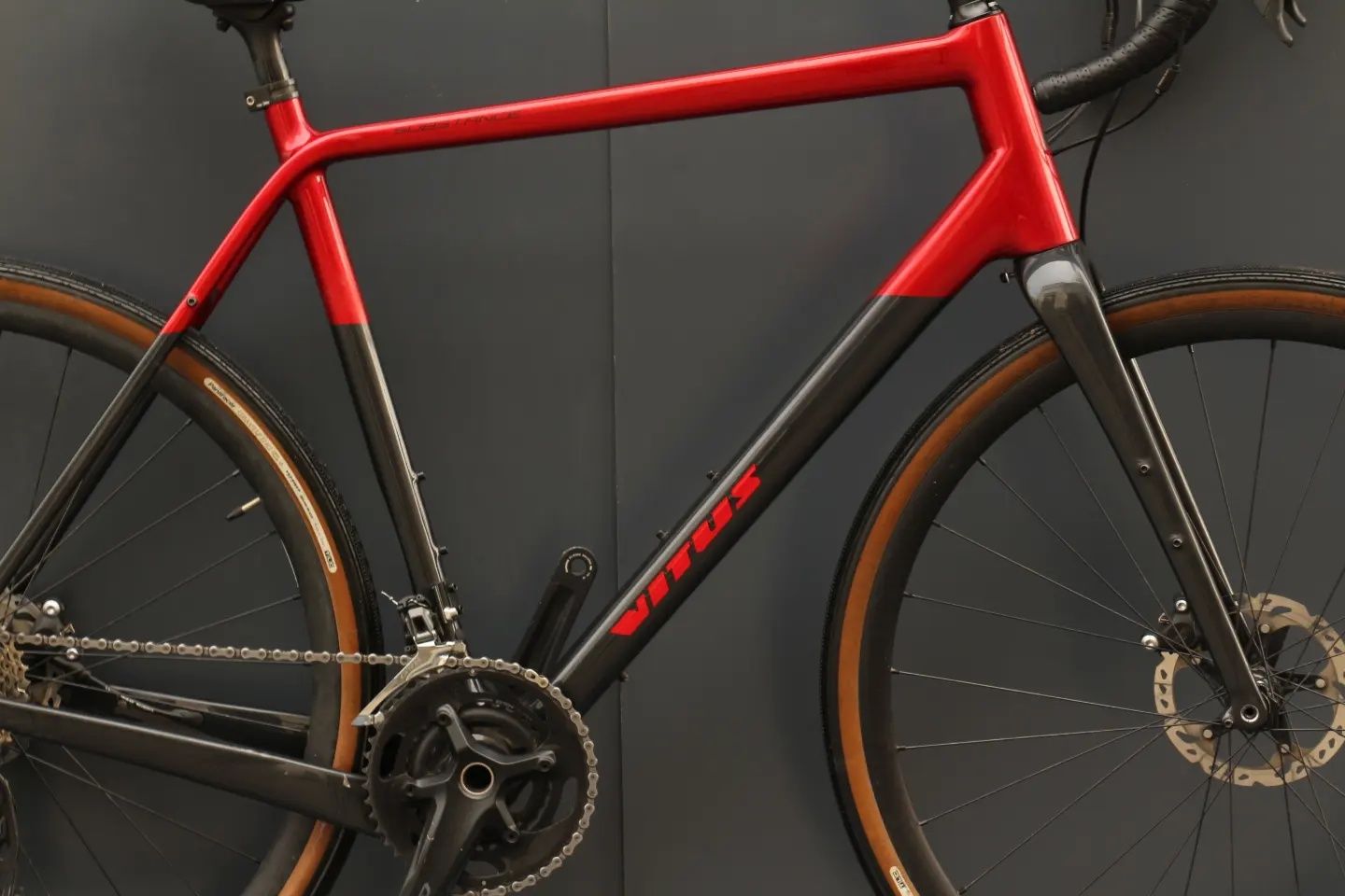 Гравійний карбоновий велосипед Vitus Substance VRS-2 Adventure Road Bi