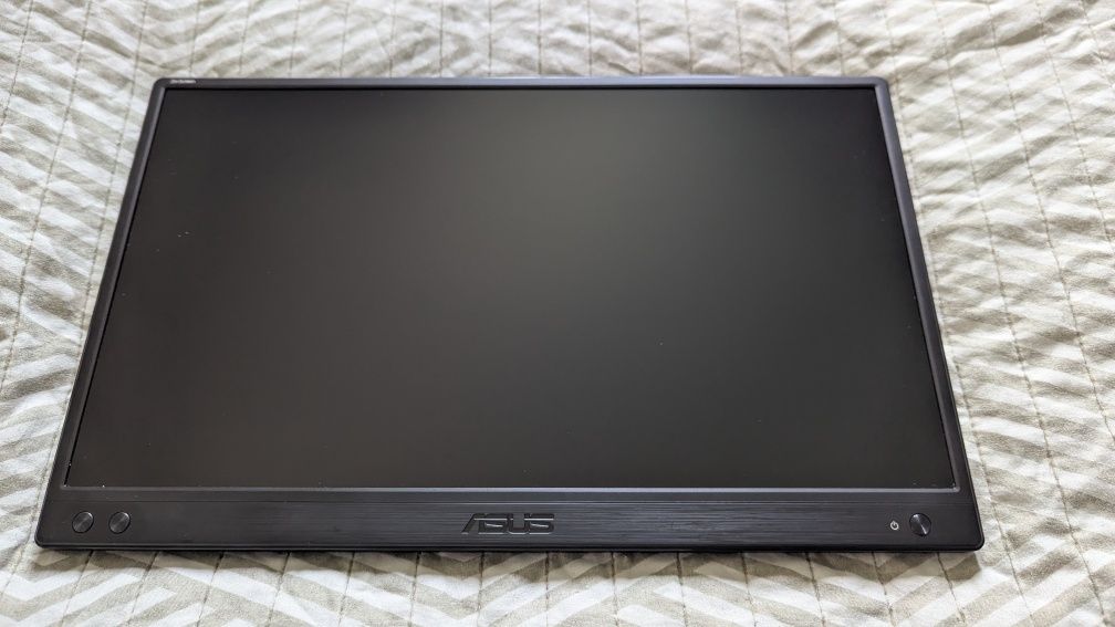 Monitor ASUS ZenScreen MB166CR 15.6” 1920x1080px IPS 5 ms