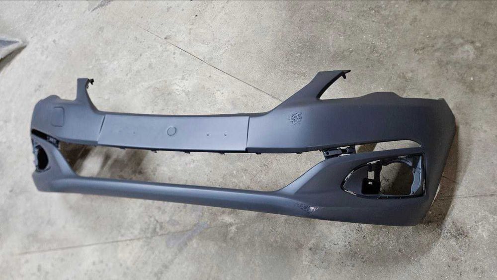 Бампер передній задній Peugeot 301