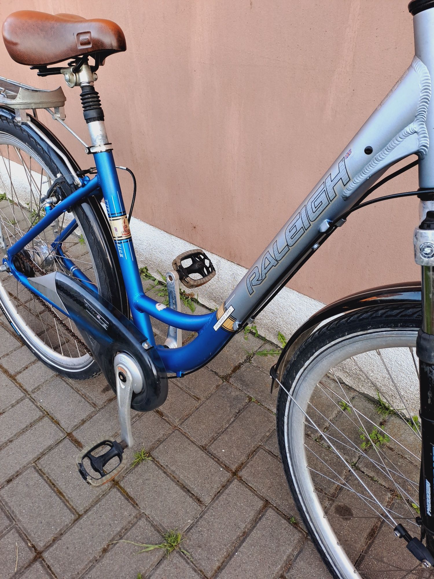 Велосипед дамський ,Raleigh  на 28"колесах з Німеччини б/в