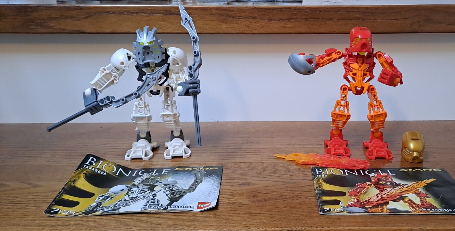 Lego bionicle stars Tahu i Takanuva