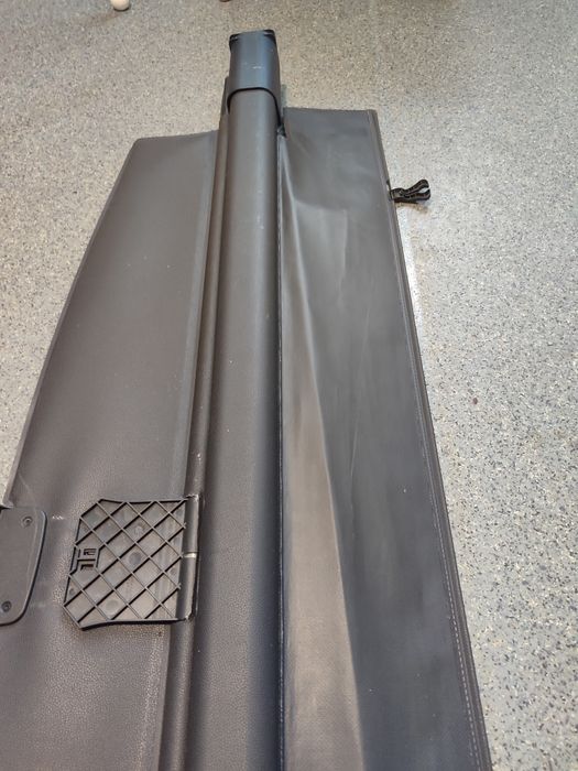 Шторка багажника Опель Астра Н Opel Astra H