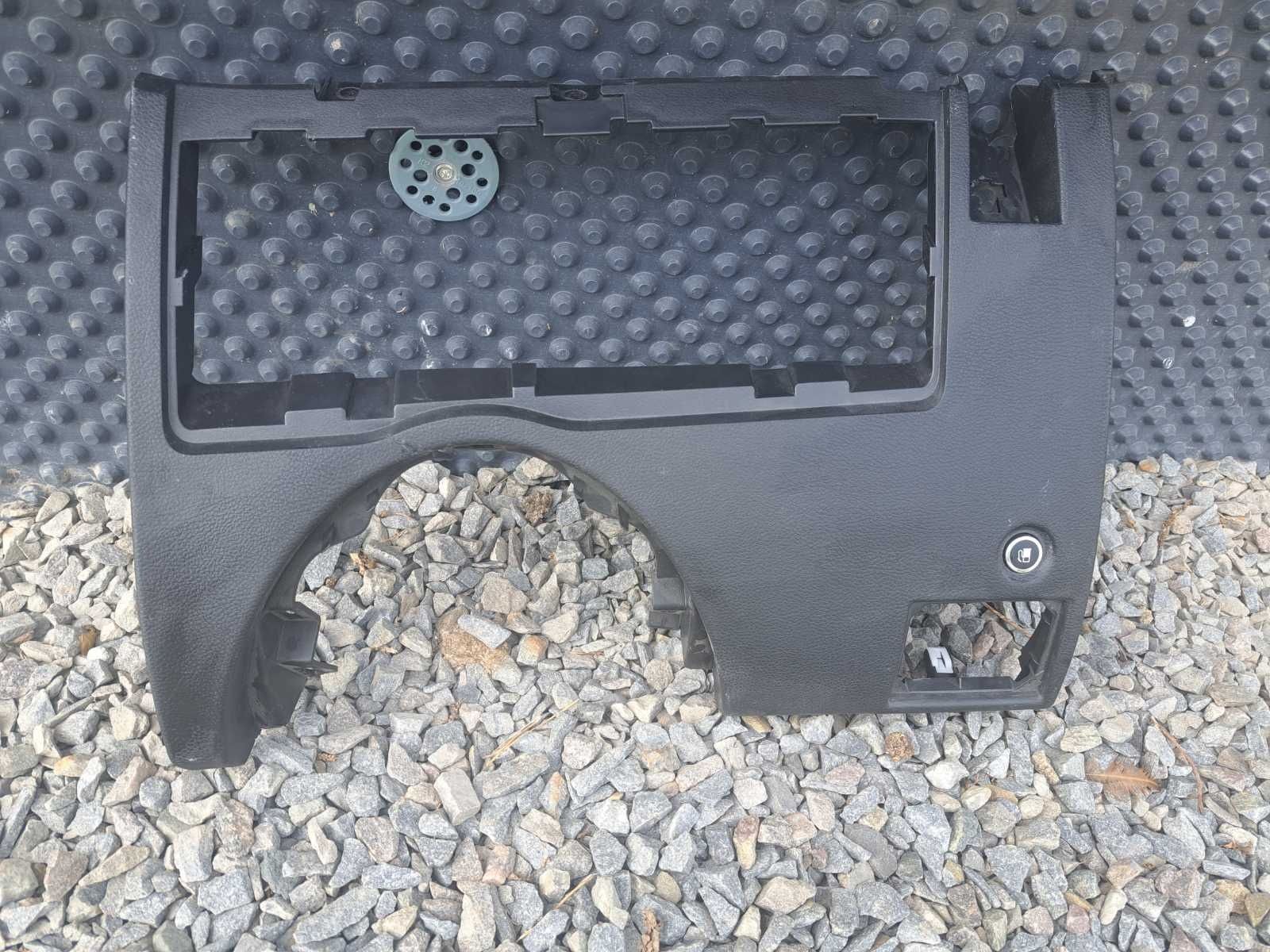 Накладки пластмасові під руль Jeep Grand Cherokee