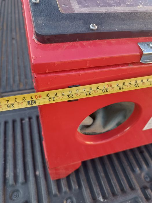 Piaskarka inzektorowa warsztatowa kabinowa 90l