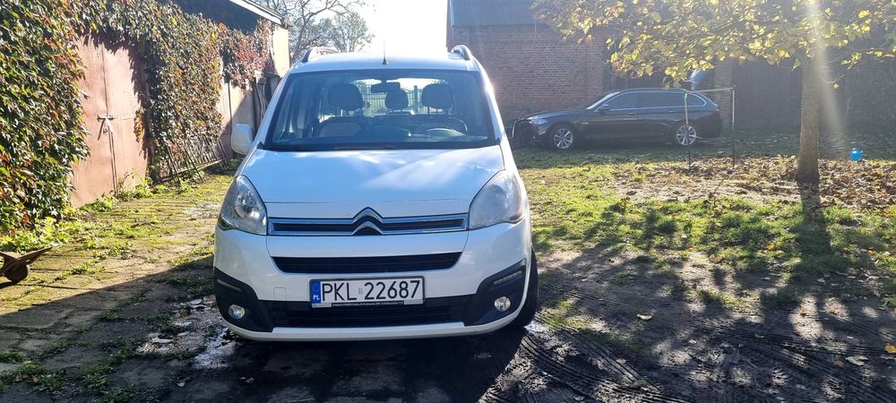 Sprzedam Solidne Autko