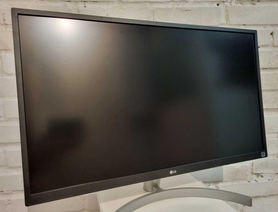 Монітор 4K 27" LG UltraFine 27UL500-W