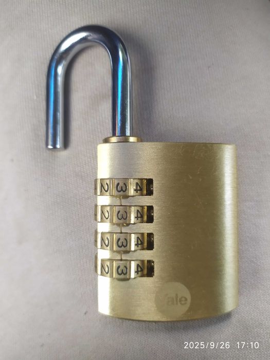 Kłódka do bramy,na siłownię Yale Y150B/40/130/1