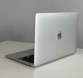 Laptop Apple Macbook Air M1 13,3" A2337 8GB / 256GB srebrny
