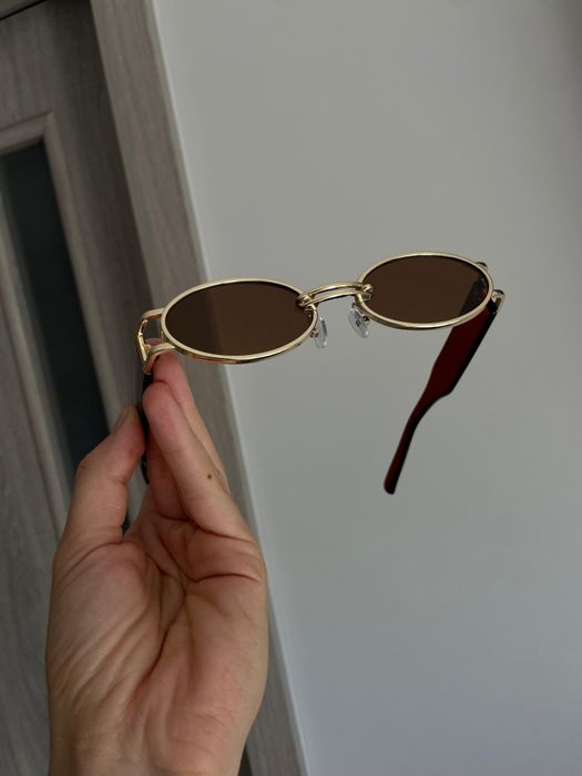 Nowe okulary przeciwsłoneczne dla kobie