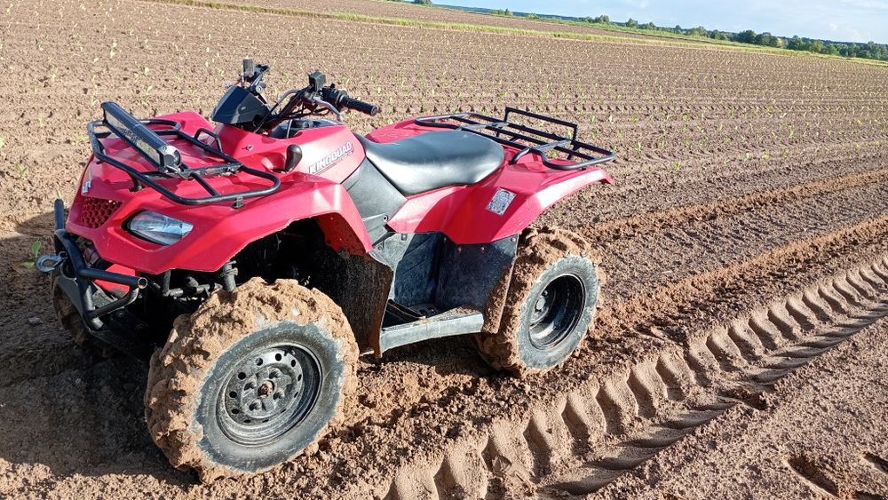 Suzuki kinquad 400 4x4