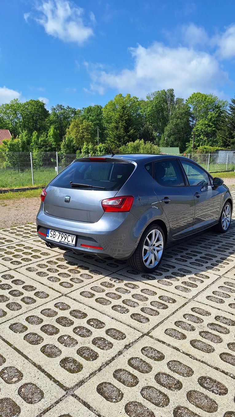 Seat Ibiza Seat Ibiza IV FR 1.2 TSI 105KM | Skóra, Xenon, Serwis | 2 komplety kół