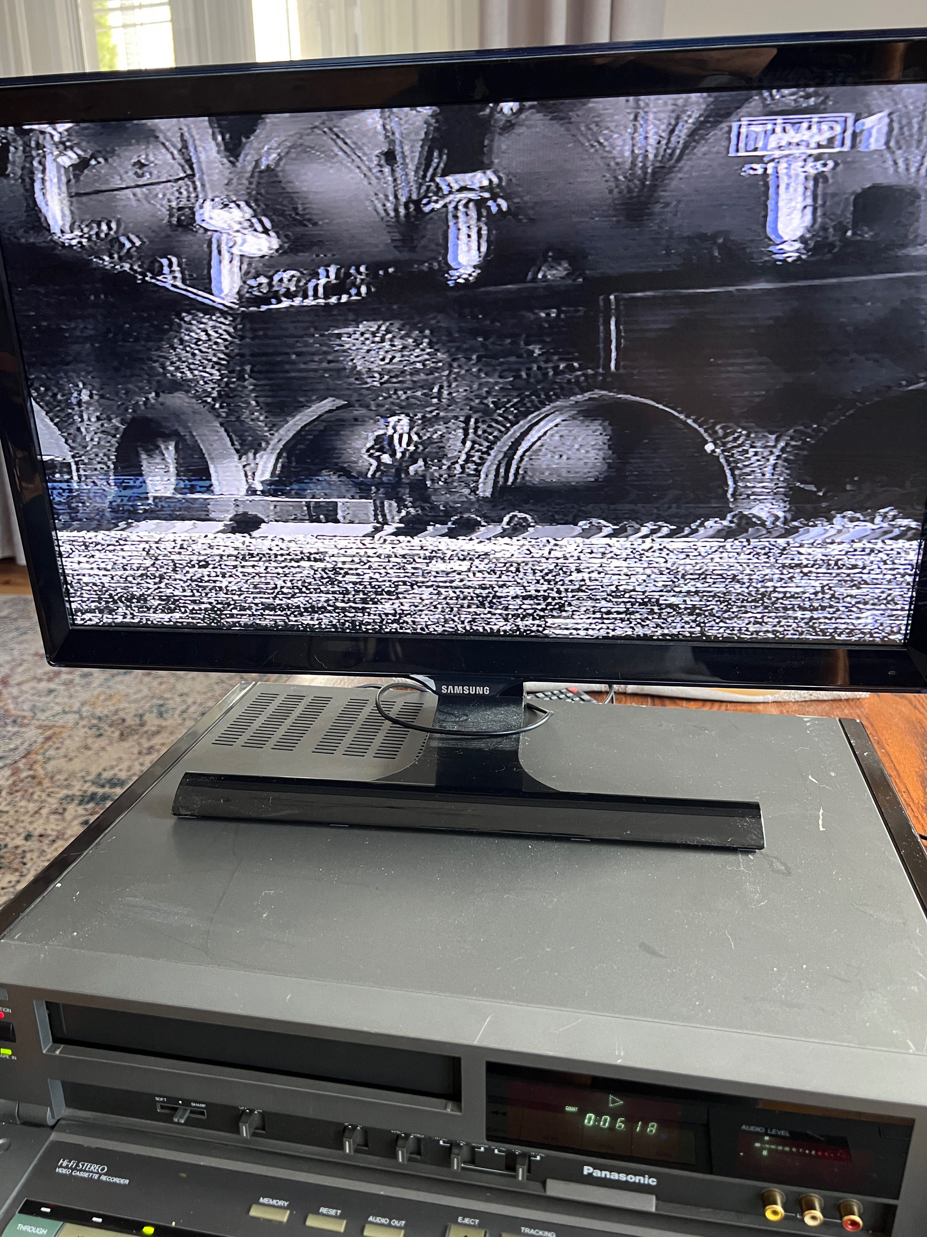 Magnetowid Panasonic NV-W1 Multisystem