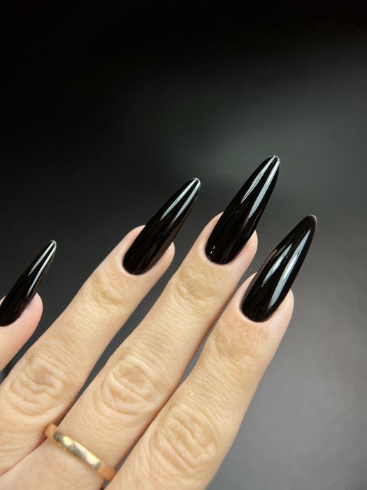 Манікюр, педикюр, нарощення нігтів, Соломʼянська площа