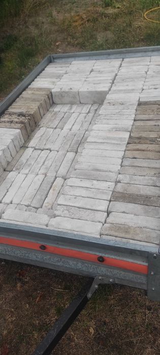 Cegła biała budowlana