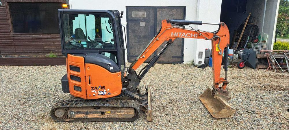 Minikoparka  Hitachi ZX 26U-6