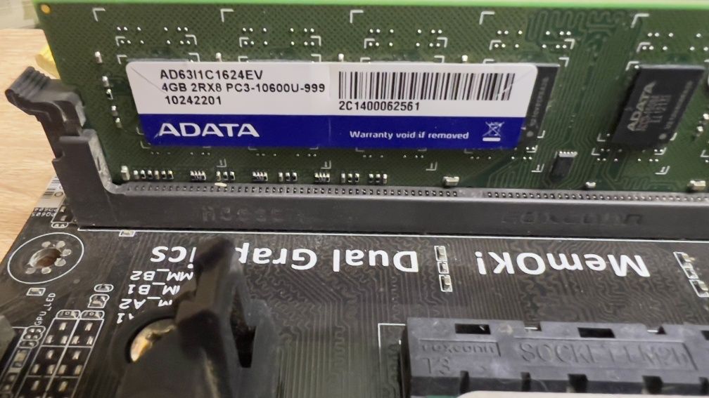 Материнская плата Asus A88X-PLUS (sFM2+, AMD A88X, PCI-E 3.0x16)