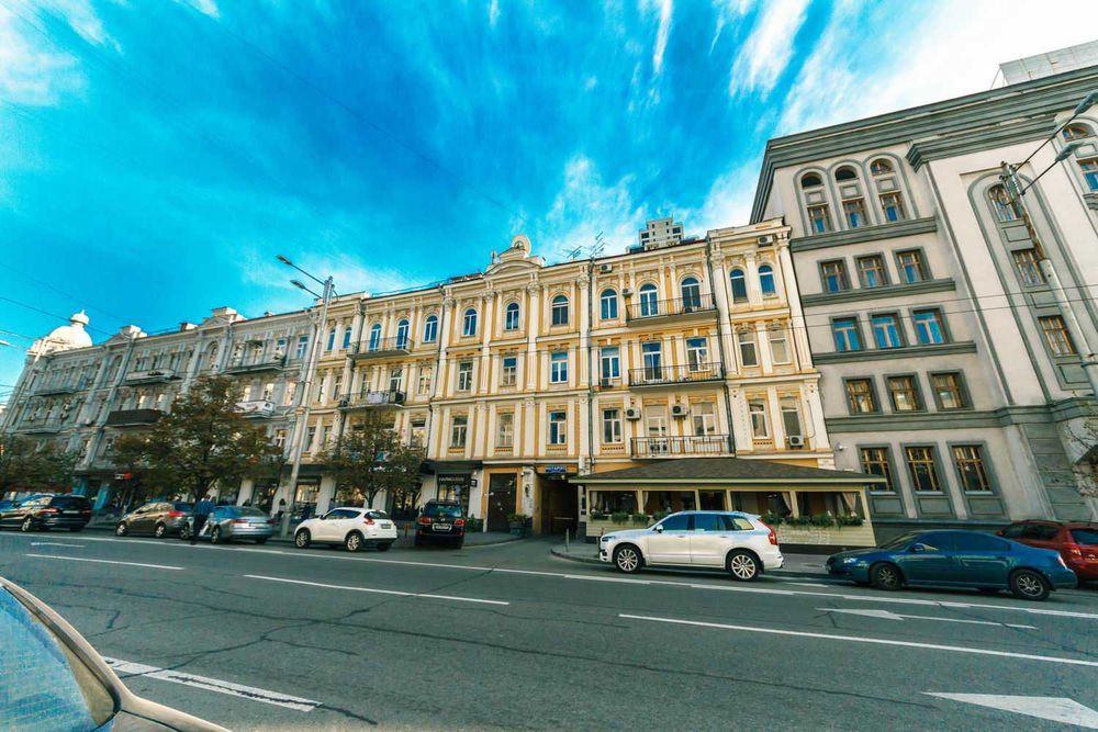 4к Жилянська 7, метро Олімпійська, Палац спорту