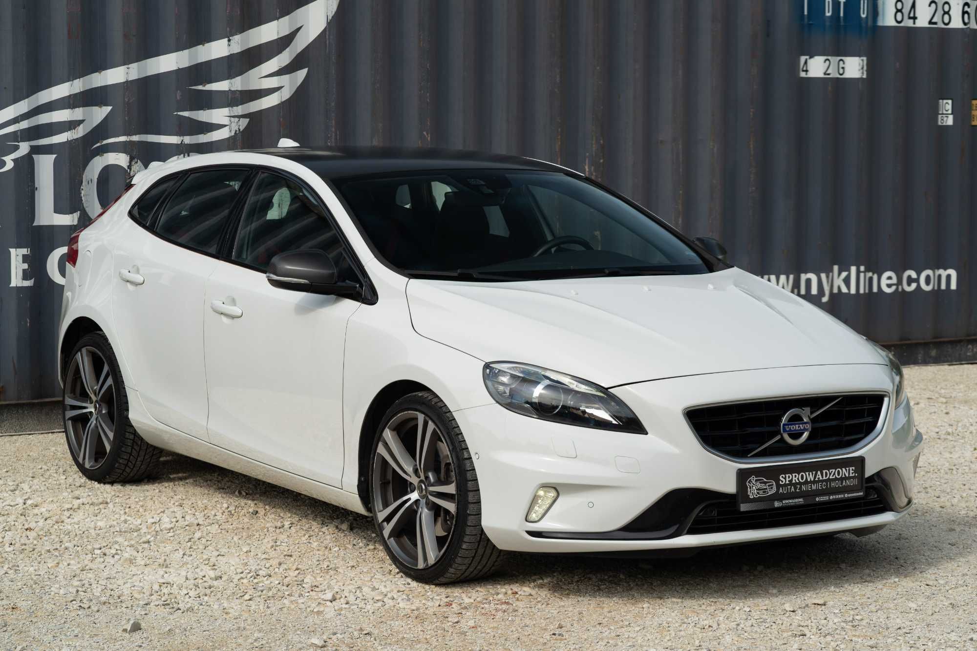 VOLVO V40 2.0 T5 253KM Carbon Edition * automat * felgi 19 " zadbane