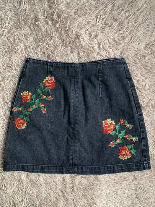 Стильна спідничка