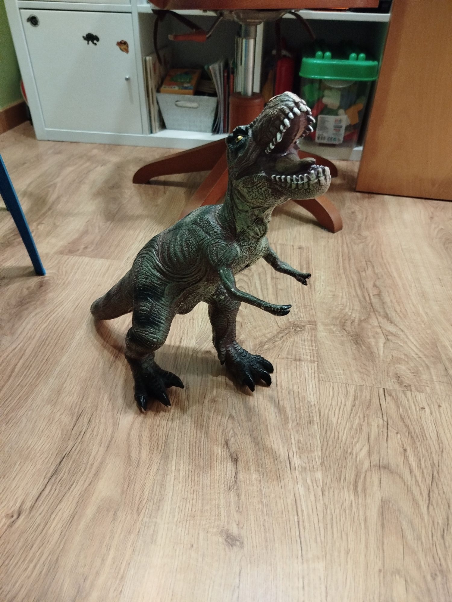 Dinossauro Grande + de 50 cm de altura