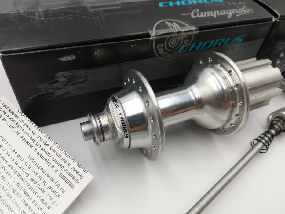 Nowe piasty Campagnolo Chorus 32h / komplet / retro