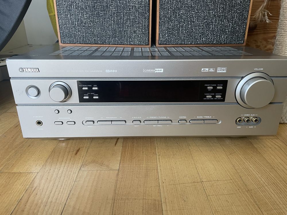 Amplituner Yamaha RX-V440RDS + glosniki Unitra Tonsil ZGZ-10/8 S3