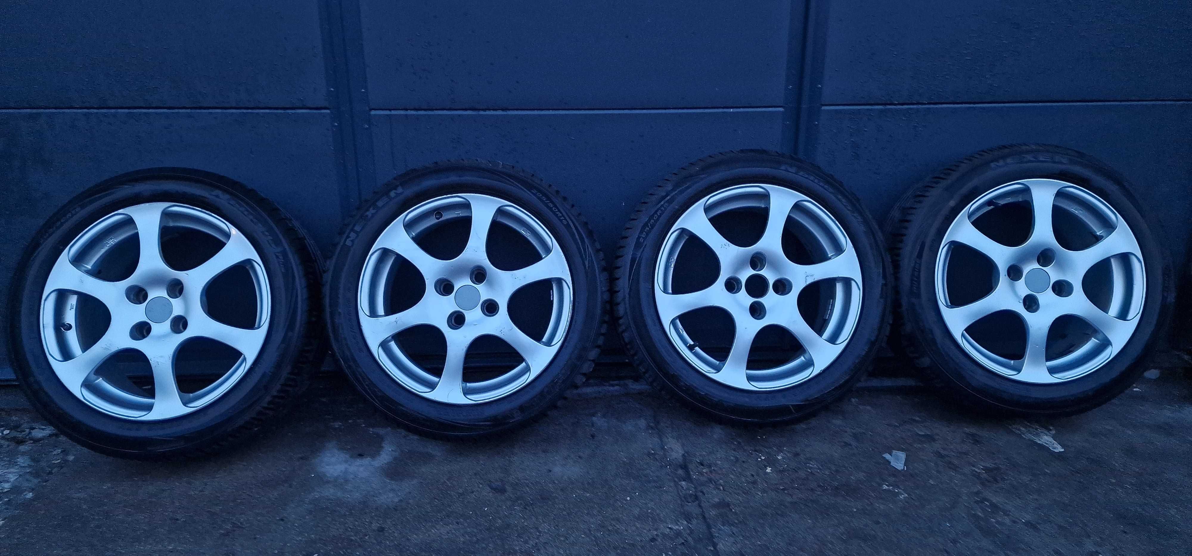 Alufelgi z Oponami 205/50R16 HONDA CIVIC Opony Nowe