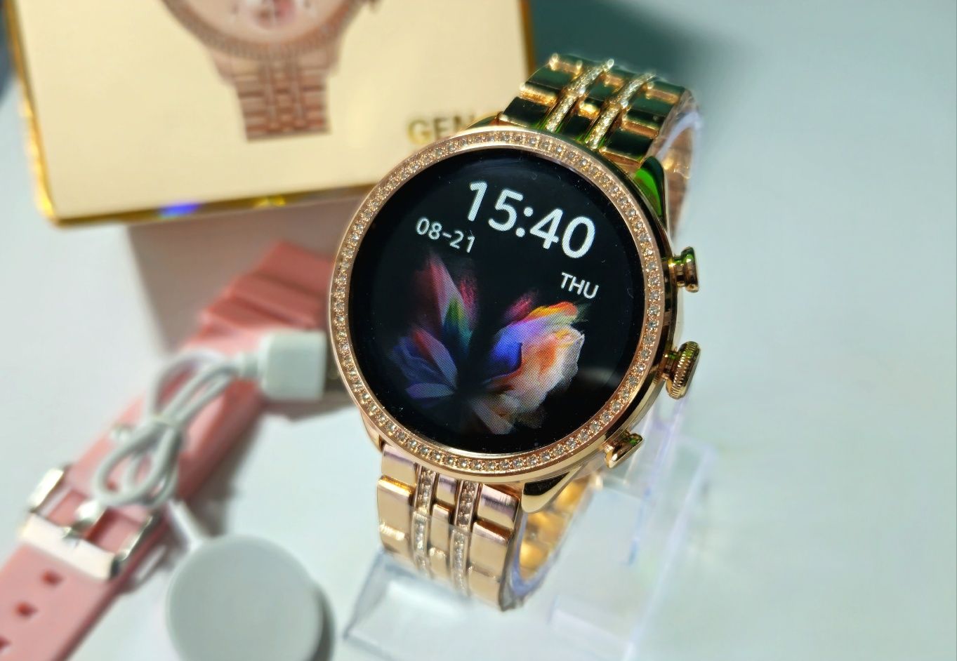Elegancki Zegarek Damski - Smartwatch z Kryształkami