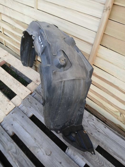 Nadkole prawe prawy przod Toyota Yaris II 06-11r oryginalne