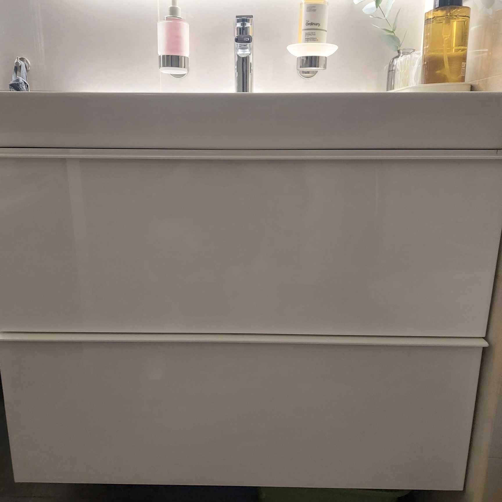 Szafka umywalkowa z szufladami IKEA w zestawie z umywalką Cersanit