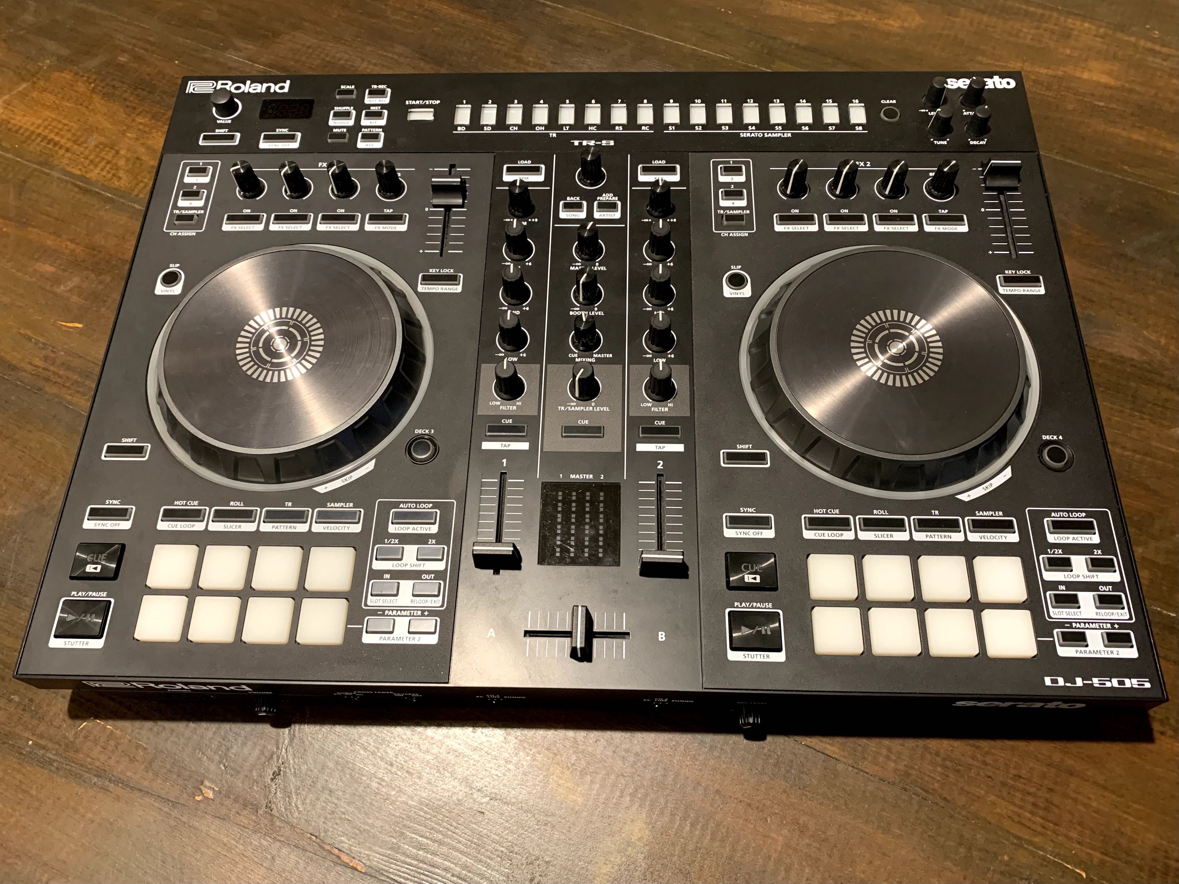 Controlador Roland DJ 505 + Mala Roland