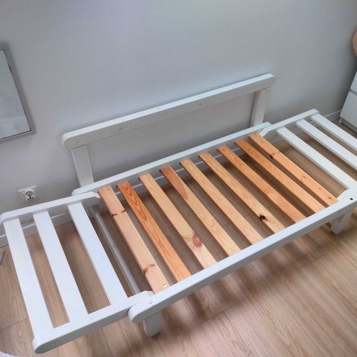 Stylowa, rozkładana kanapa – szara elegancja i wygoda w jednym!