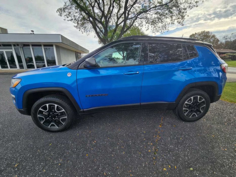 Jeep Compass Trailhawk      2021