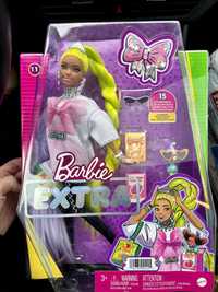 Barbie Extra Барбі з зеленими волоссям неоновими