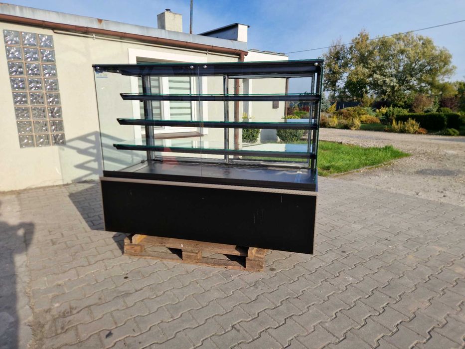 Witryna chłodnicza-cukiernicza 175 cm, lada, chłodnia, lodówka