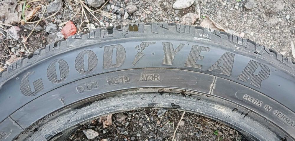 195/55/16 Goodyear Зимние (Пара) 4.5mm