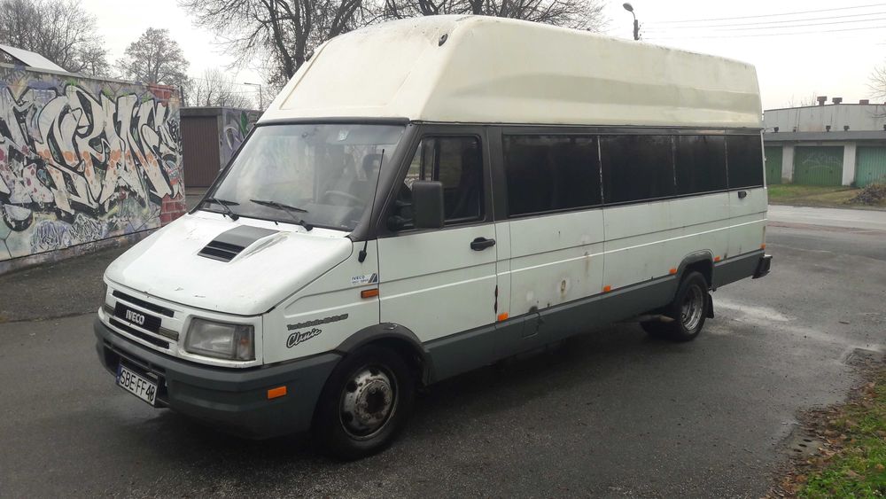 Iveco Daily 49.10 Bus 21 osobowy
