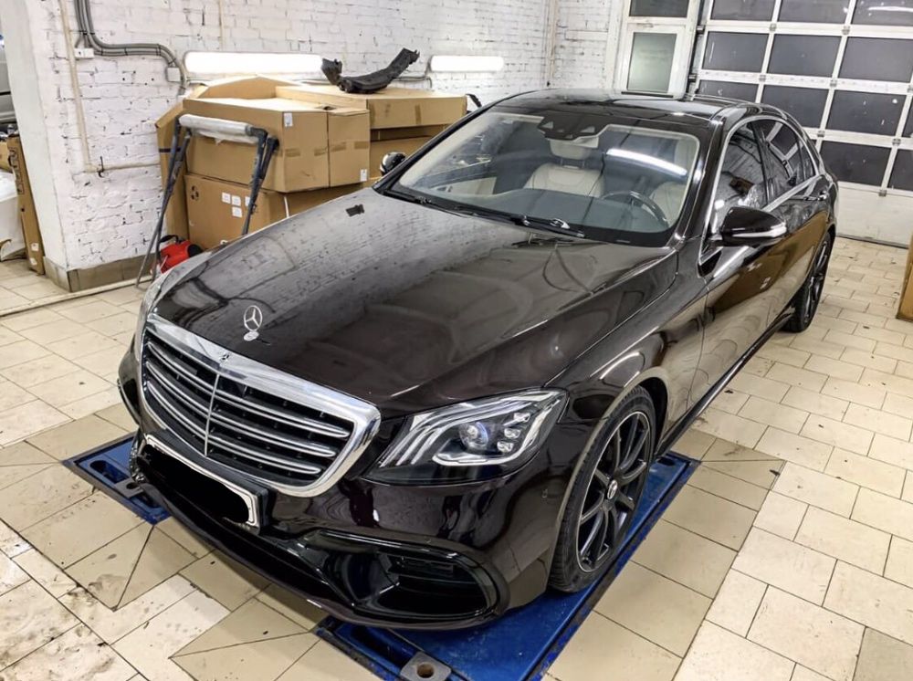 Рестайлинг обвес Mercedes Benz W222 S63 amg Фары Фонари насадки бампер