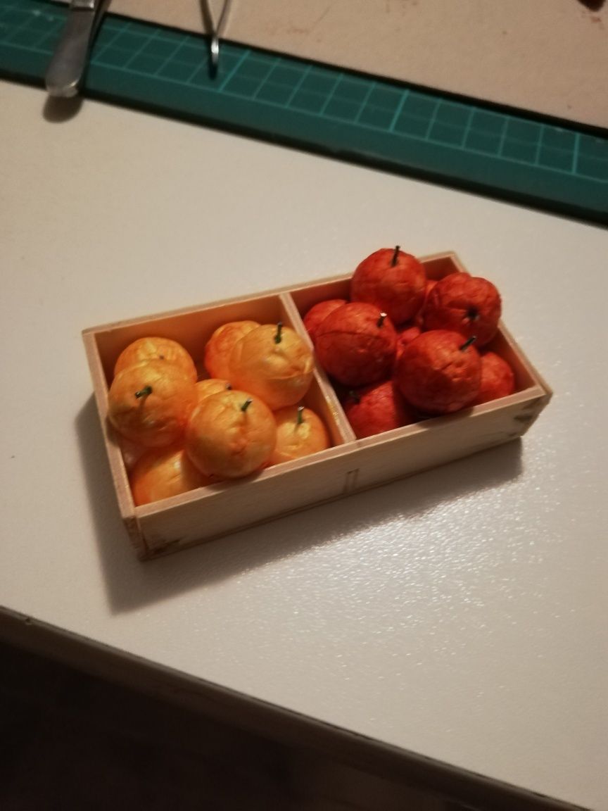 Caixas de frutas e legumes casas de bonecas