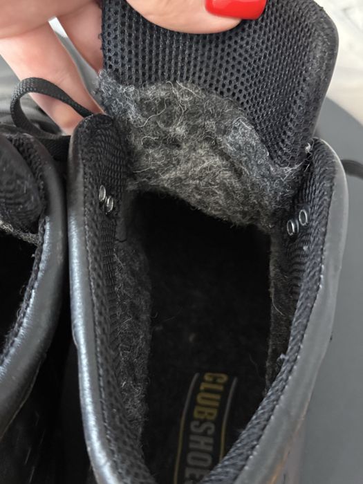 Зимове взуття р. 42