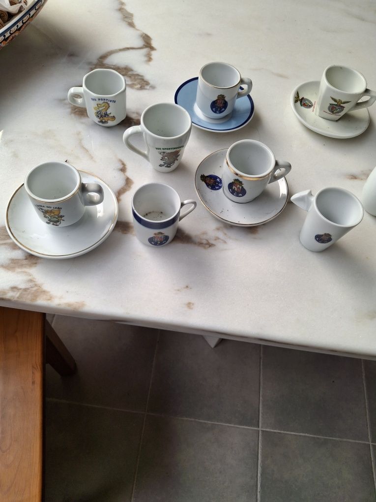 Chávenas de café de clubes de futebol