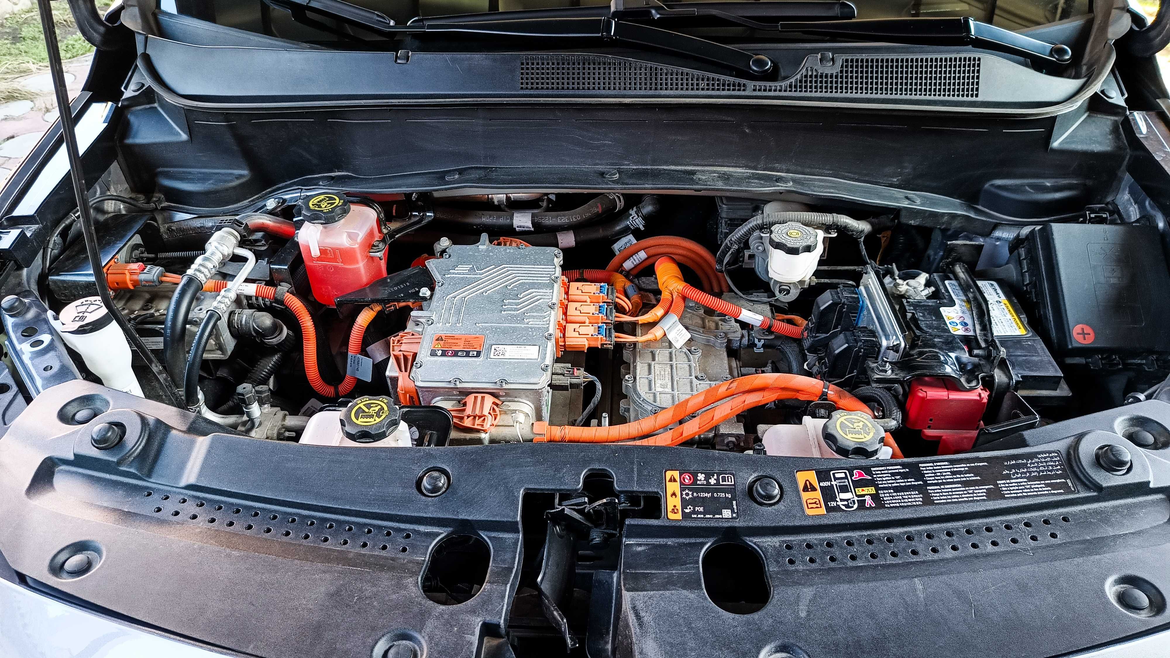 Chevrolet Bolt EUV 2023р новий сімейний хачбек універсал кросовер