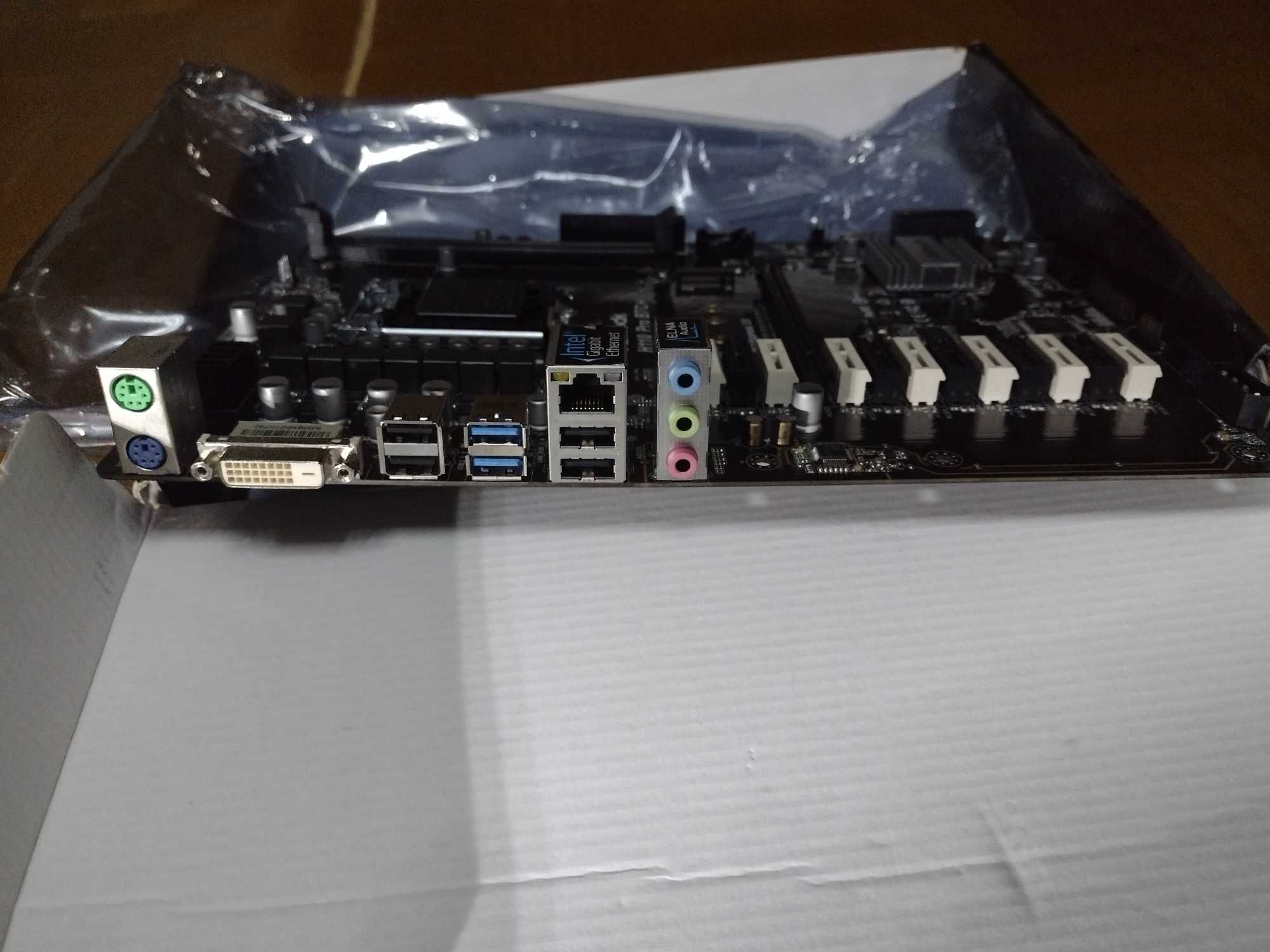 Материнская плата ASRock H110 Pro BTC+