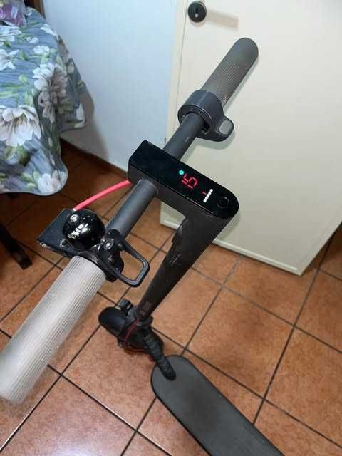 Xiaomi Electric Scooter 4 Black para peças ou aranjo