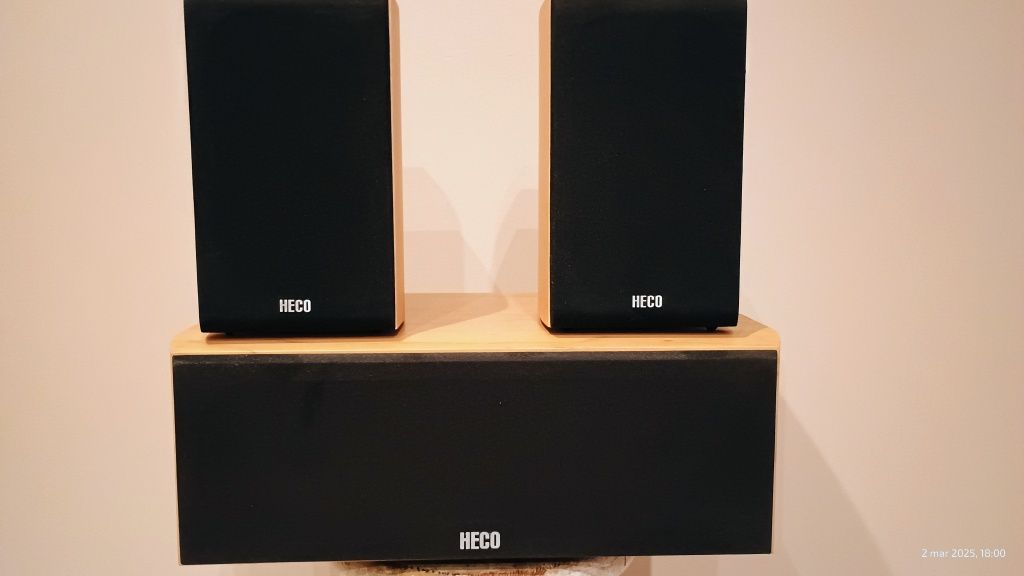 Amplituner Harman Kardon AVR 70 plus Heco