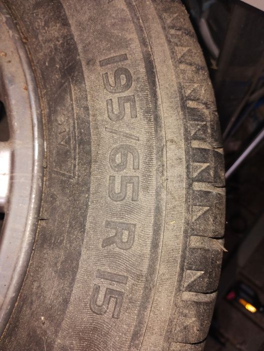 Felgi z oponami letnimi Audi A3