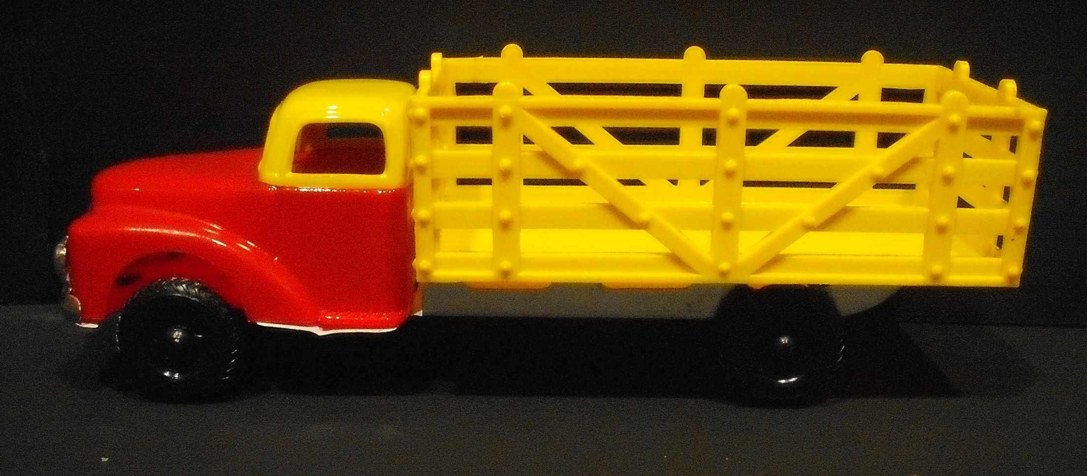 JATO - Bedford TJ 6 camionete de caixa aberta made in Portugal 1970's